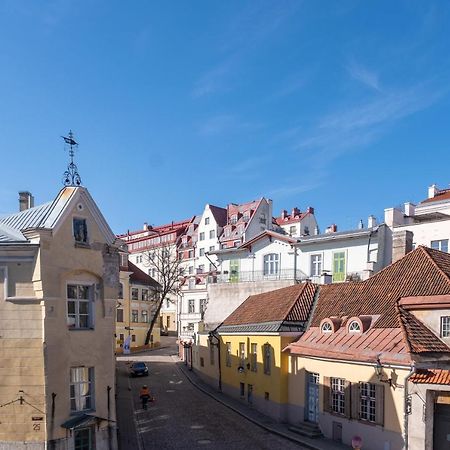 Old Town Studio Apartment - Uus Street 24 Таллин Экстерьер фото