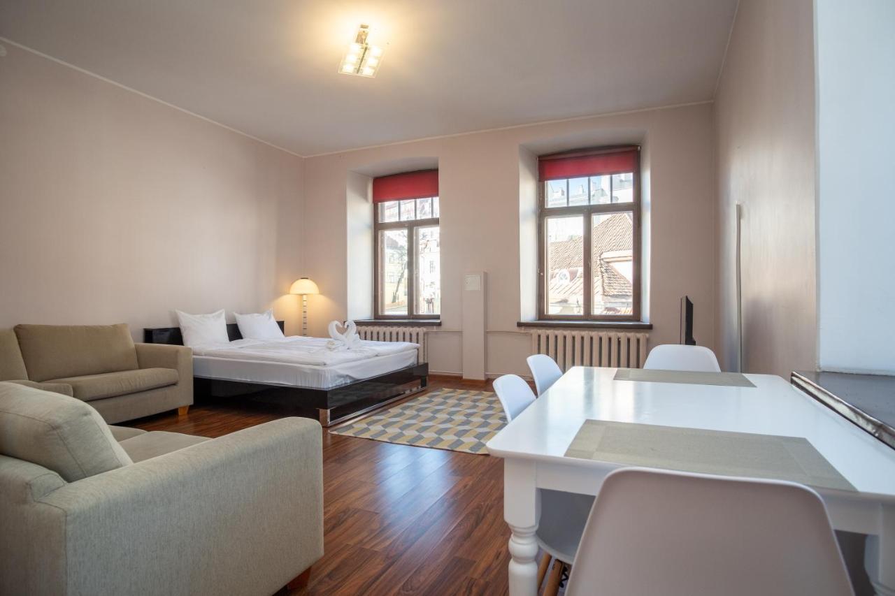 Old Town Studio Apartment - Uus Street 24 Таллин Экстерьер фото